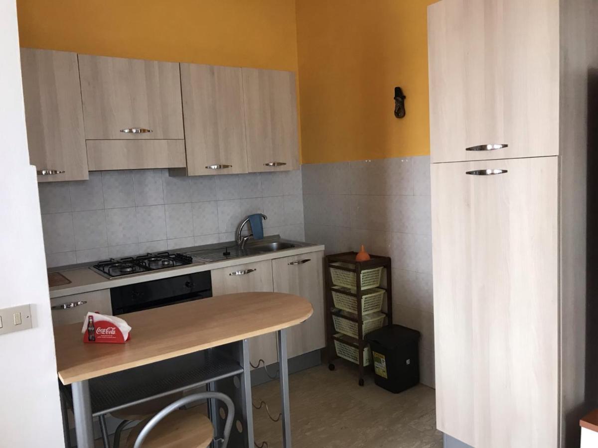 90Ss Apartament Lejlighed Reggio di Calabria Eksteriør billede