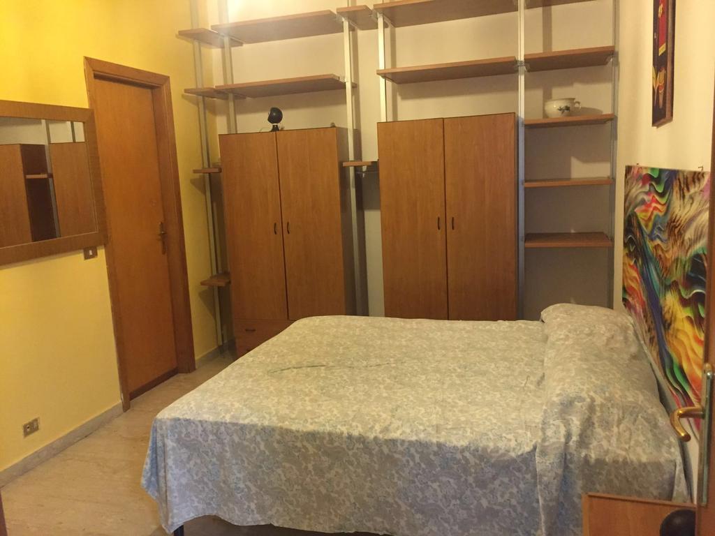 90Ss Apartament Lejlighed Reggio di Calabria Eksteriør billede